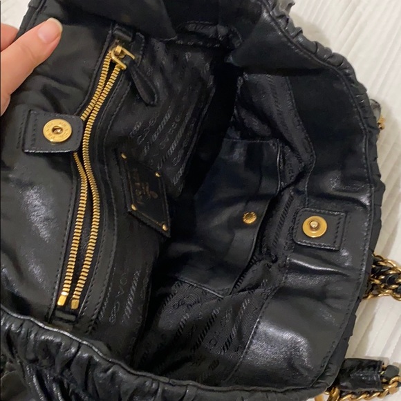Authentic Prada bag - Picture 10 of 16